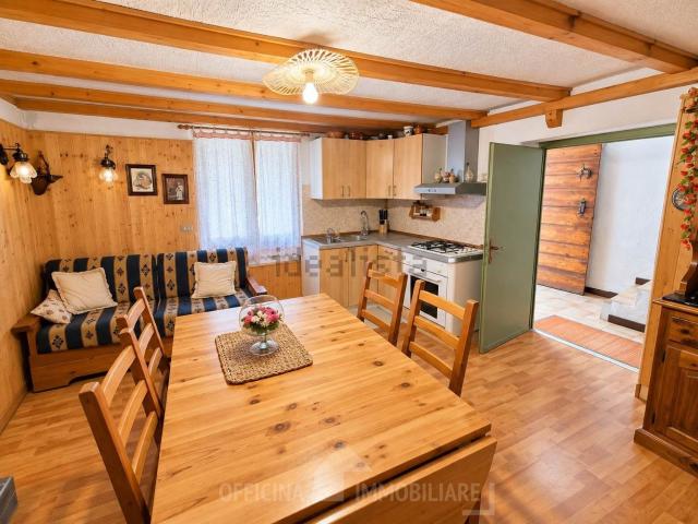 Villetta bifamiliare in vendita di 149 m² in Via Carmine, 1