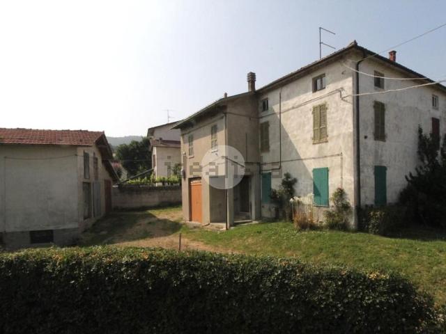 Villetta bifamiliare in vendita di 150 m² in Località Mossale, 2