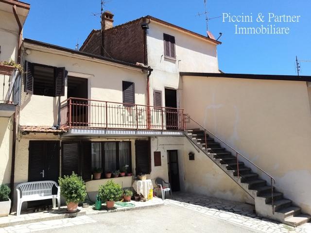 Villetta bifamiliare in vendita di 150 m² in Località Nardelli, 18