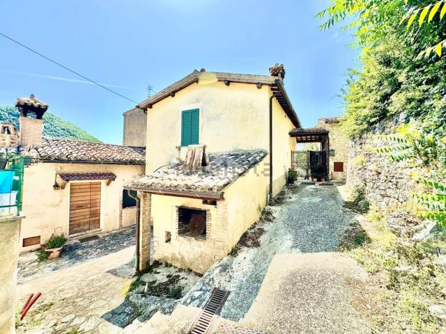 Villetta bifamiliare in vendita di 150 m² in Località Santa Maria, 1