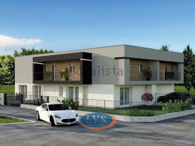 Villetta bifamiliare in vendita di 150 m² in Piazza Liberazione