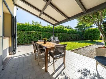 Villetta bifamiliare in vendita di 150 m² in Strada Gazzano, 44