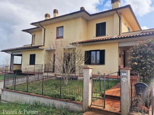 Villetta a schiera in vendita di 150 m² in Via T.C. Fioretti
