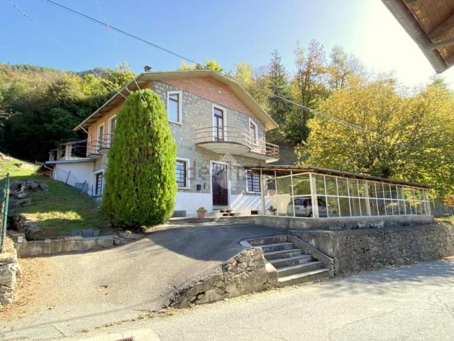 Villetta bifamiliare in vendita di 150 m² in Via Talucco Basso, 6