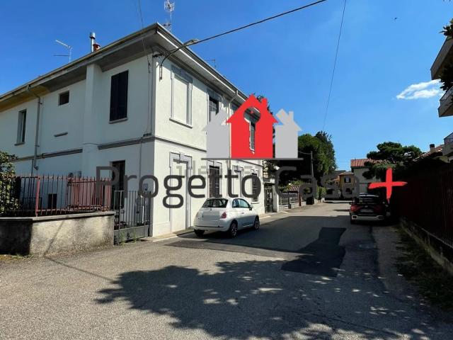 Villetta bifamiliare in vendita di 150 m² in Via Tevere, 4
