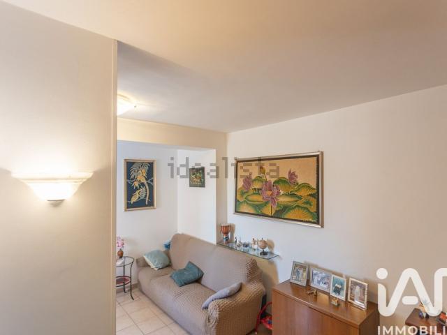 Villetta bifamiliare in vendita di 150 m² in Via Tornazzano, 64