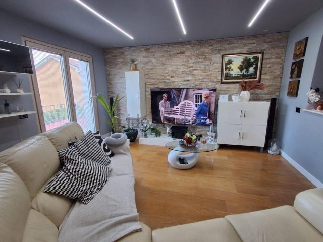 Villetta bifamiliare in vendita di 150 m² in Via Vasto, 1