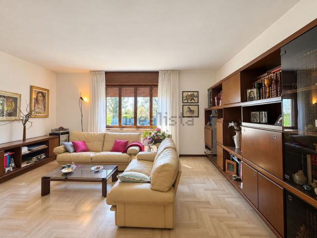 Villetta bifamiliare in vendita di 150 m² in Via Caorsana
