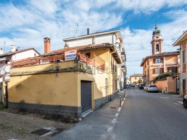 Villetta bifamiliare in vendita di 150 m² in Via XXIV Maggio, 23