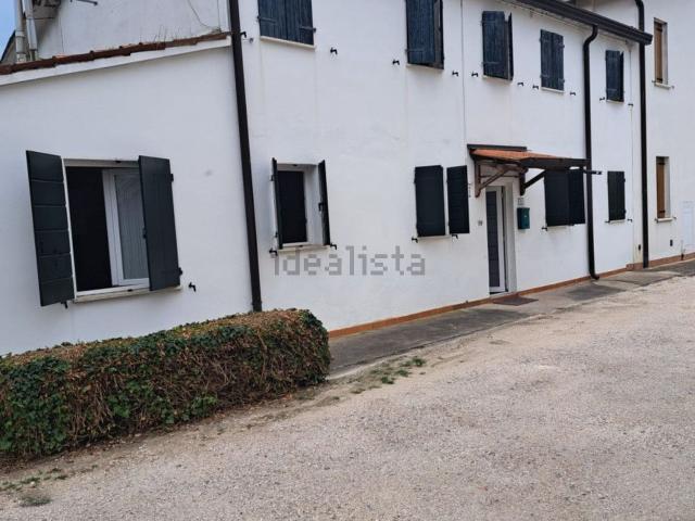 Villetta bifamiliare in vendita di 150 m² in Via Arzerini