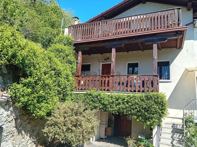 Villetta bifamiliare in vendita di 150 m² in Via Bondetta, 133