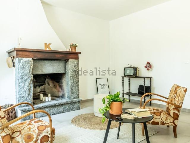 Villetta bifamiliare in vendita di 150 m² in Via Castelnuovo