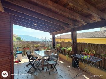 Villetta bifamiliare in vendita di 150 m² in Via Casilina
