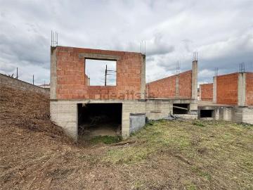Villetta bifamiliare in vendita di 150 m² in Via del Parco