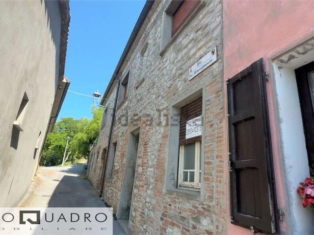 Villetta bifamiliare in vendita di 150 m² in Via del Risorgimento, 4
