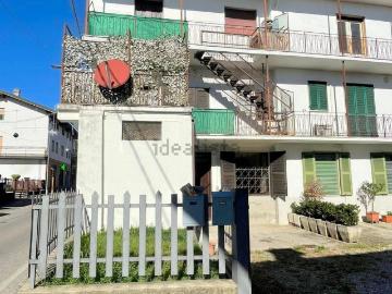 Villetta bifamiliare in vendita di 150 m² in Via Don Lorenzo Allegrini