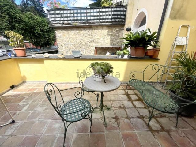 Villetta bifamiliare in vendita di 150 m² in Via Doria, 22