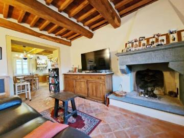 Villetta bifamiliare in vendita di 150 m² in Via Ilio Menicucci