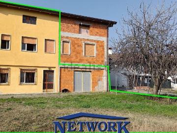 Villetta bifamiliare in vendita di 150 m² in Via Monteroseo