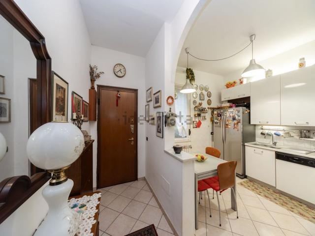 Villetta bifamiliare in vendita di 150 m² in Via Novara, 112