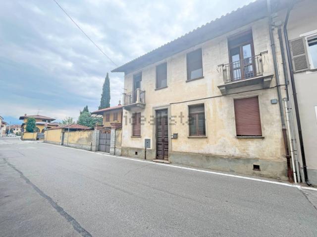 Villetta bifamiliare in vendita di 150 m² in Via Pinerolo, 17