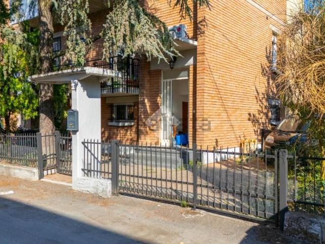 Villetta bifamiliare in vendita di 150 m² in Via Piero Gobetti, 1