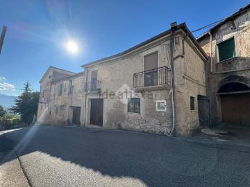 Villetta bifamiliare in vendita di 150 m² in Via Pigne