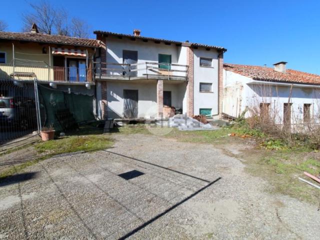 Villetta bifamiliare in vendita di 150 m² in Via Roma, 8