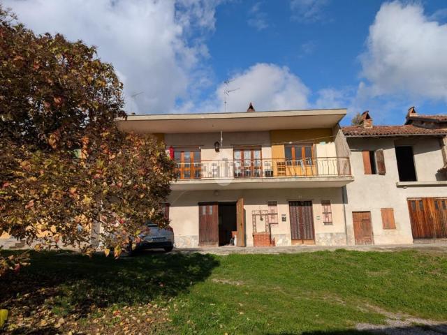 Villetta bifamiliare in vendita di 150 m² in Via San Grato, 15