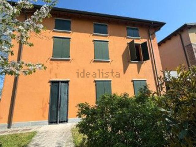 Villetta bifamiliare in vendita di 150 m² in Via Serafino Gasiani