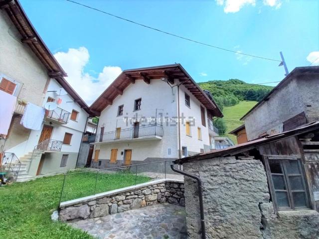 Villetta bifamiliare in vendita di 150 m²