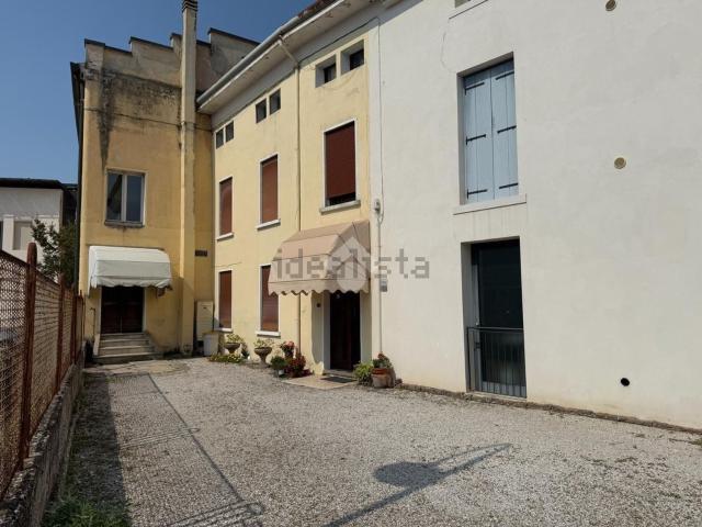 Villetta bifamiliare in vendita di 150 m²