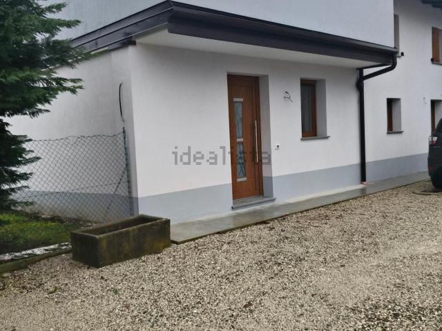Villetta bifamiliare in vendita di 150 m²