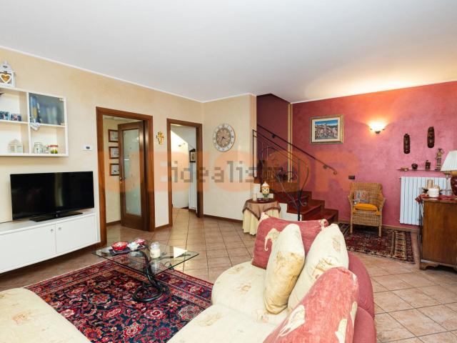 Villetta bifamiliare in vendita di 150 m²
