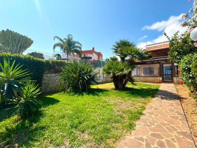 Villetta bifamiliare in vendita di 150 m²