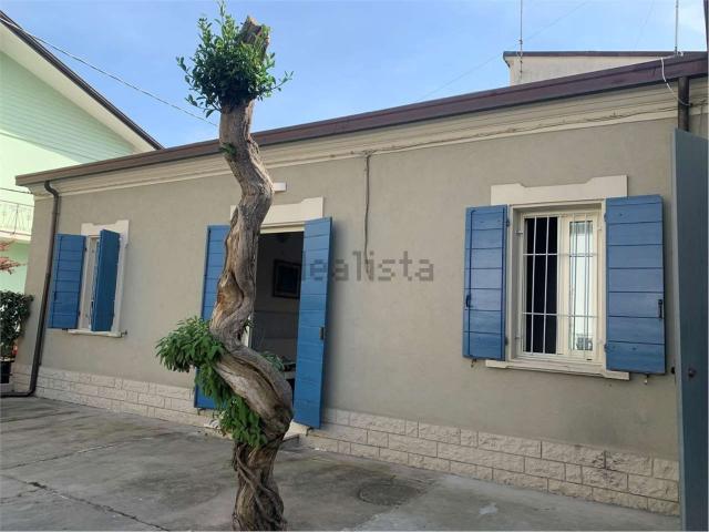 Villetta bifamiliare in vendita di 150 m²