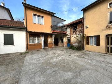 Villetta bifamiliare in vendita di 150 m²