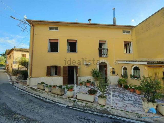 Villetta bifamiliare in vendita di 150 m²