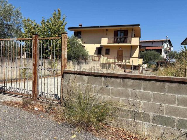 Villetta bifamiliare in vendita di 150 m²