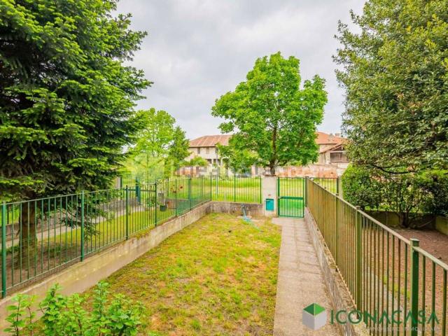 Villetta bifamiliare in vendita di 151 m² in Via del Ronco