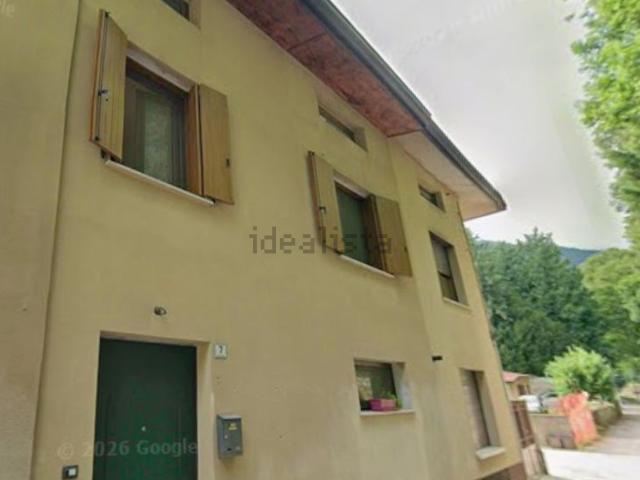 Villetta bifamiliare in vendita di 151 m² in Via San Carlo, 7