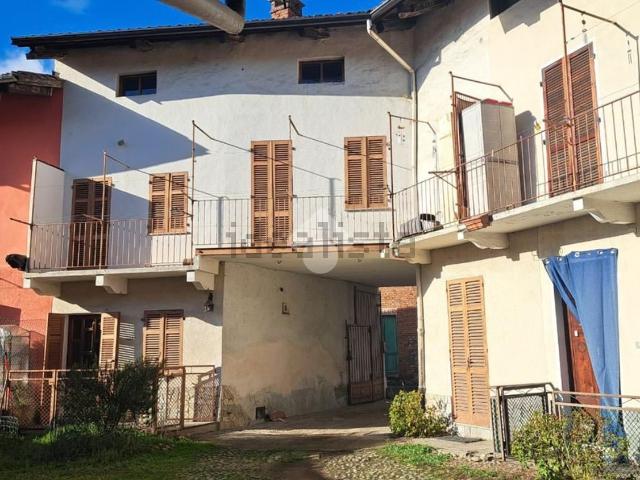 Villetta bifamiliare in vendita di 152 m² in Via Umberto I, 9
