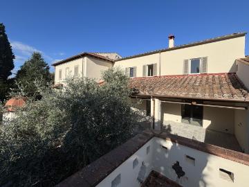 Villetta bifamiliare in vendita di 152 m² in Via dell&apos Osservatorio