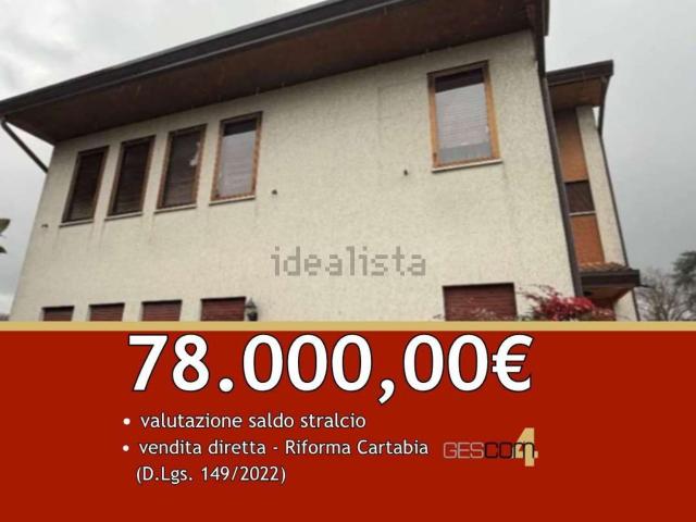 Villetta bifamiliare in vendita di 157 m² in Via Municipio