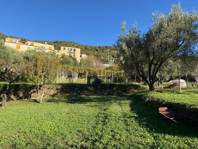 Villetta bifamiliare in vendita di 157 m² in Via Sella