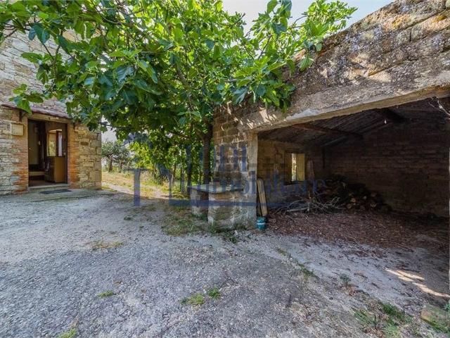 Villetta bifamiliare in vendita di 154 m² in Località Camerata