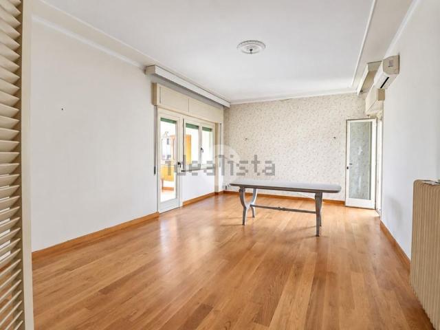 Villetta bifamiliare in vendita di 154 m² in Viale Trieste