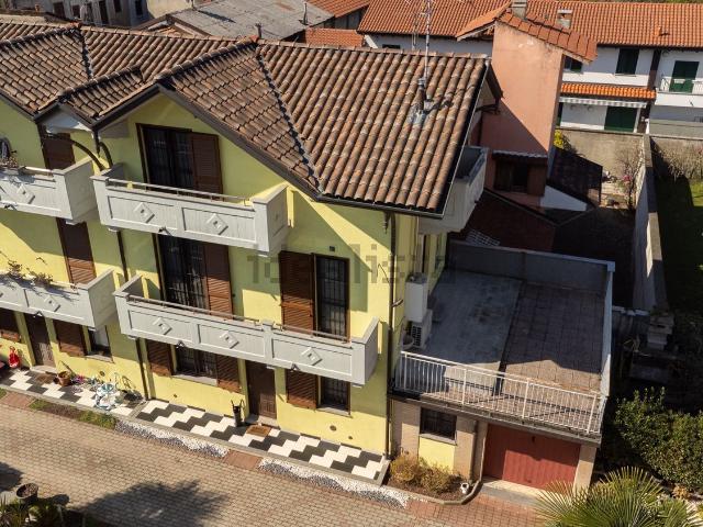 Villetta bifamiliare in vendita di 155 m² in Vicolo Chiuso