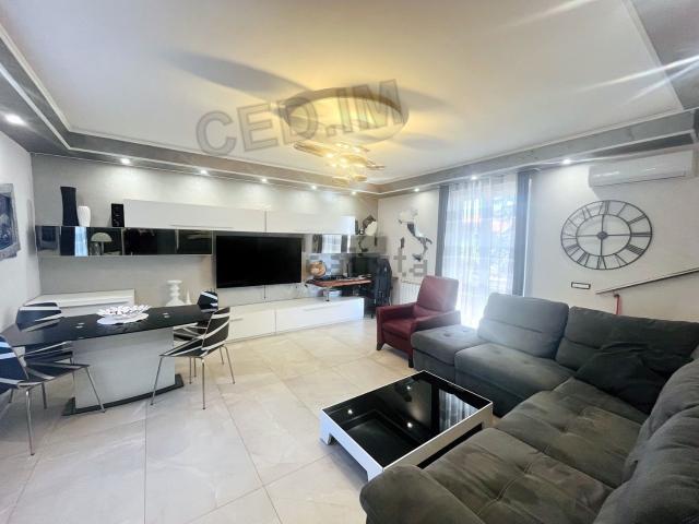 Villetta bifamiliare in vendita di 155 m²