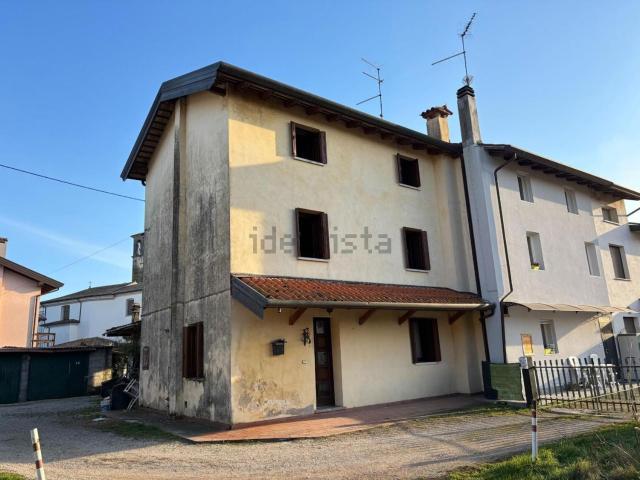 Villetta bifamiliare in vendita di 156 m² in Piazza Guglielmo Marconi